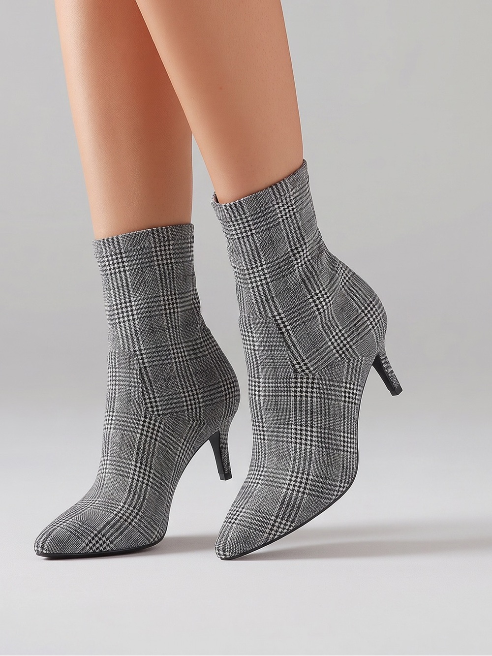 Nordstrom 1901 Black and White Plaid Stretchy Pointed Toe Ankle Booties